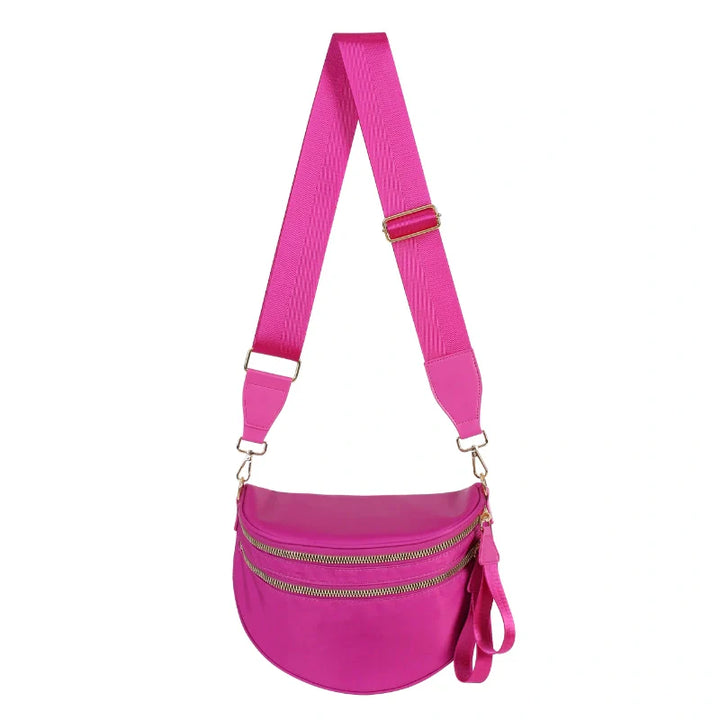 RoamFree – The All-Day Crossbody