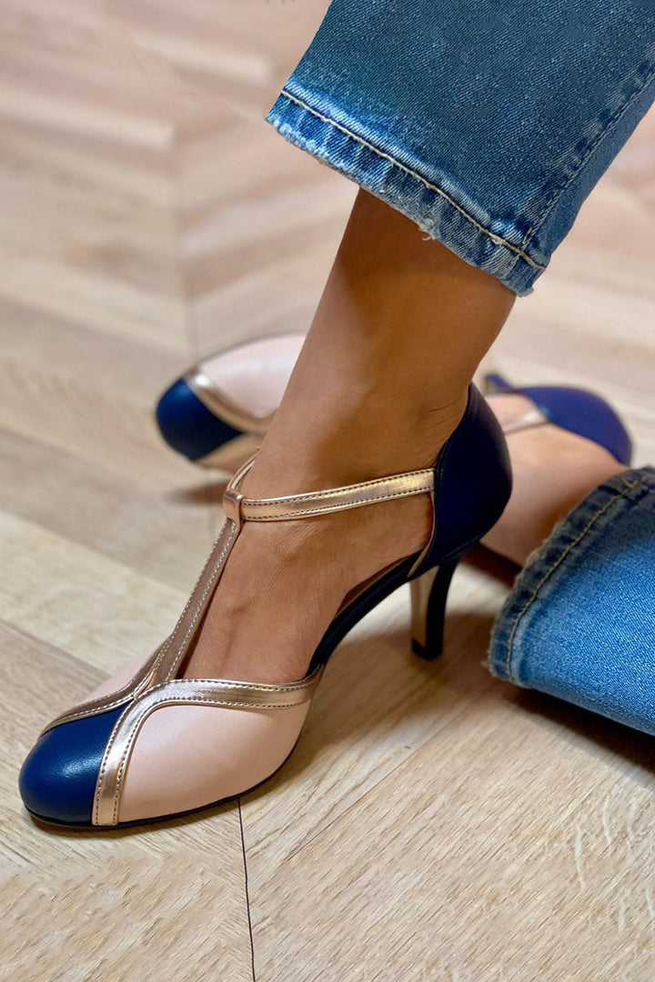 AVENIRA | COLORFUL T-STRAP PUMPS