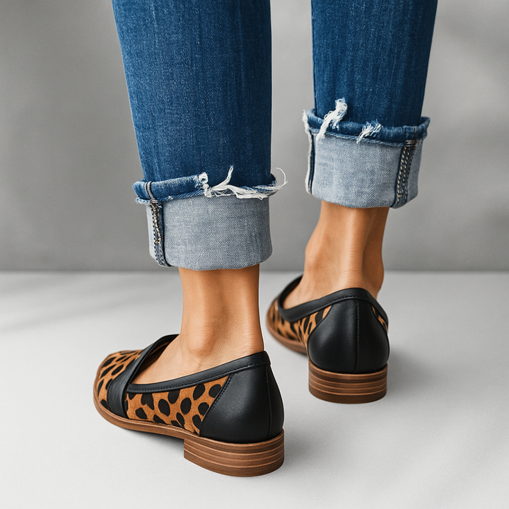 SELENA - SLEEK TOE LOAFERS