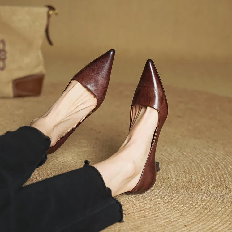 IRENE | POINTED TOE LEATHER PUMPS